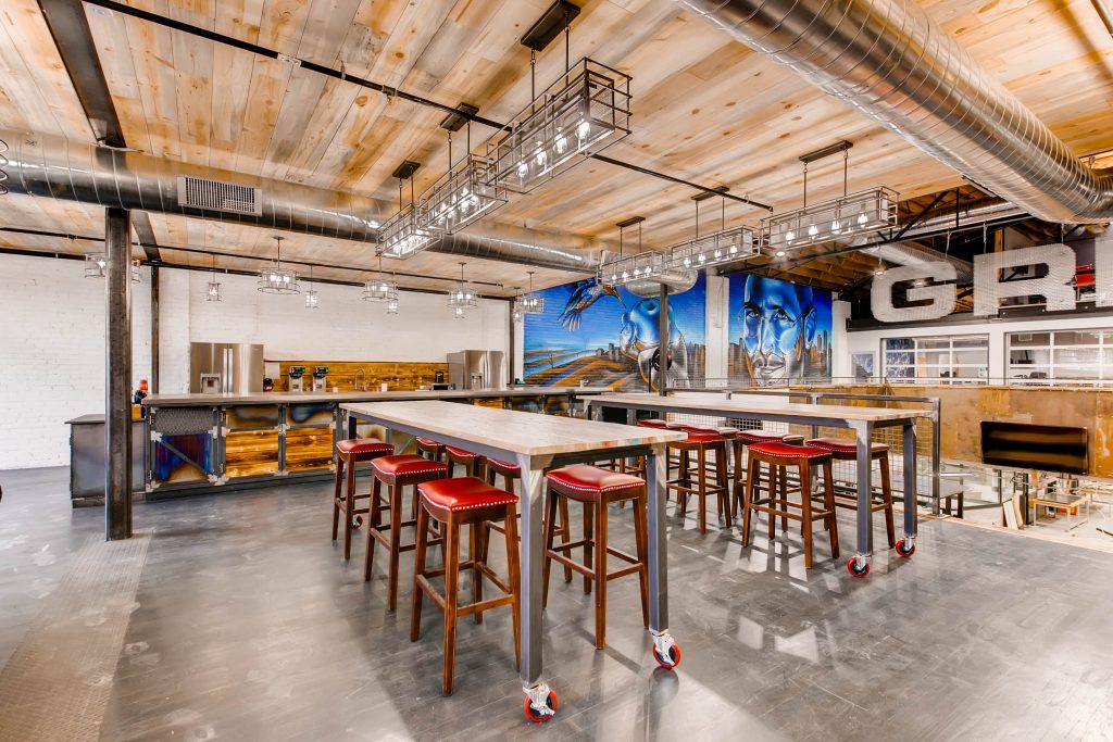 11 Affordable Coworking Spaces in Denver, Colorado with Pricing, USPs & Location [2021 List] 4