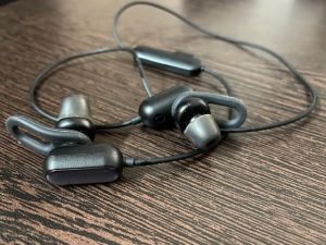 12 Best Bluetooth Earphones Under 1000 Rupees: [January 2021 List]