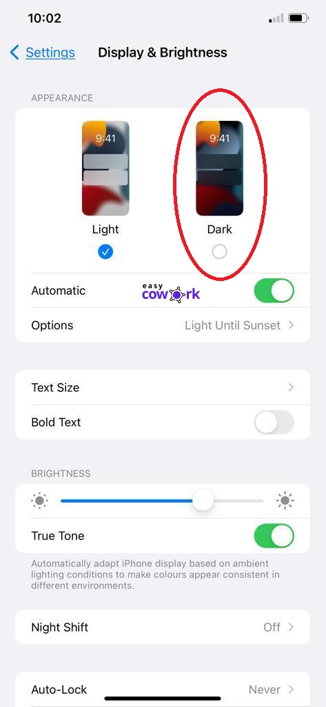 iOS Dark Mode turn on